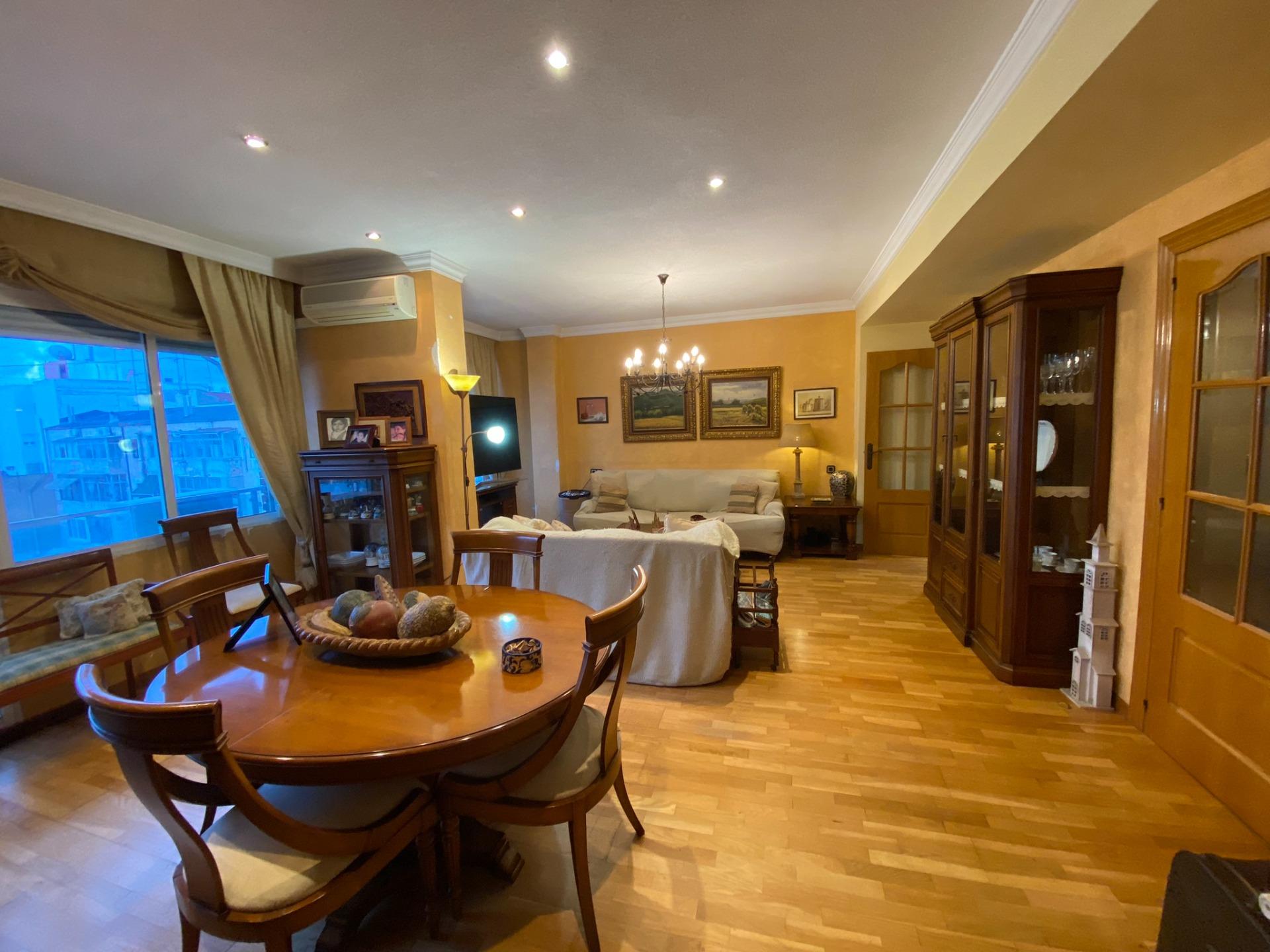 Piso en Alicante – Zona Rambla