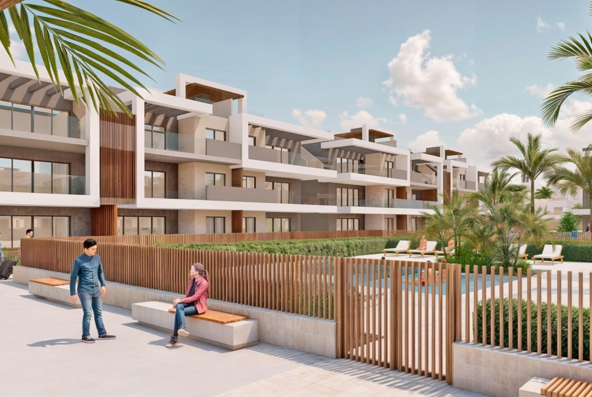 LUXURY HOMES 100M FROM THE BEACH