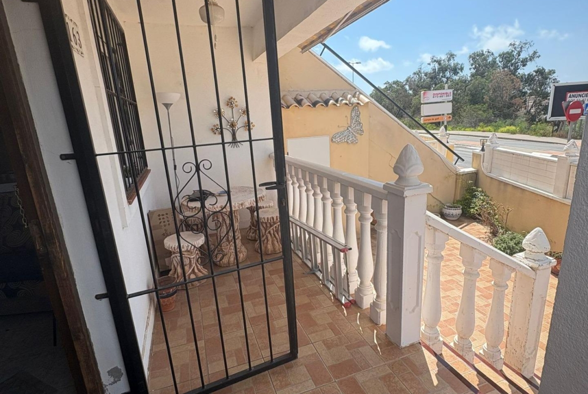 Charming Bungalow in Villamartin Golf Course, San Miguel de Salinas