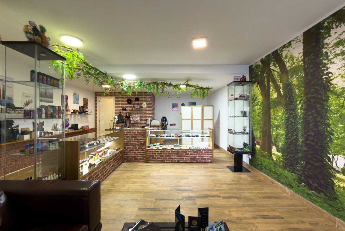 Commercial premises for sale