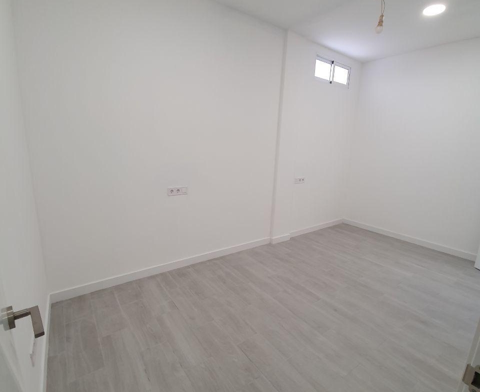 Office for sale in Alicante