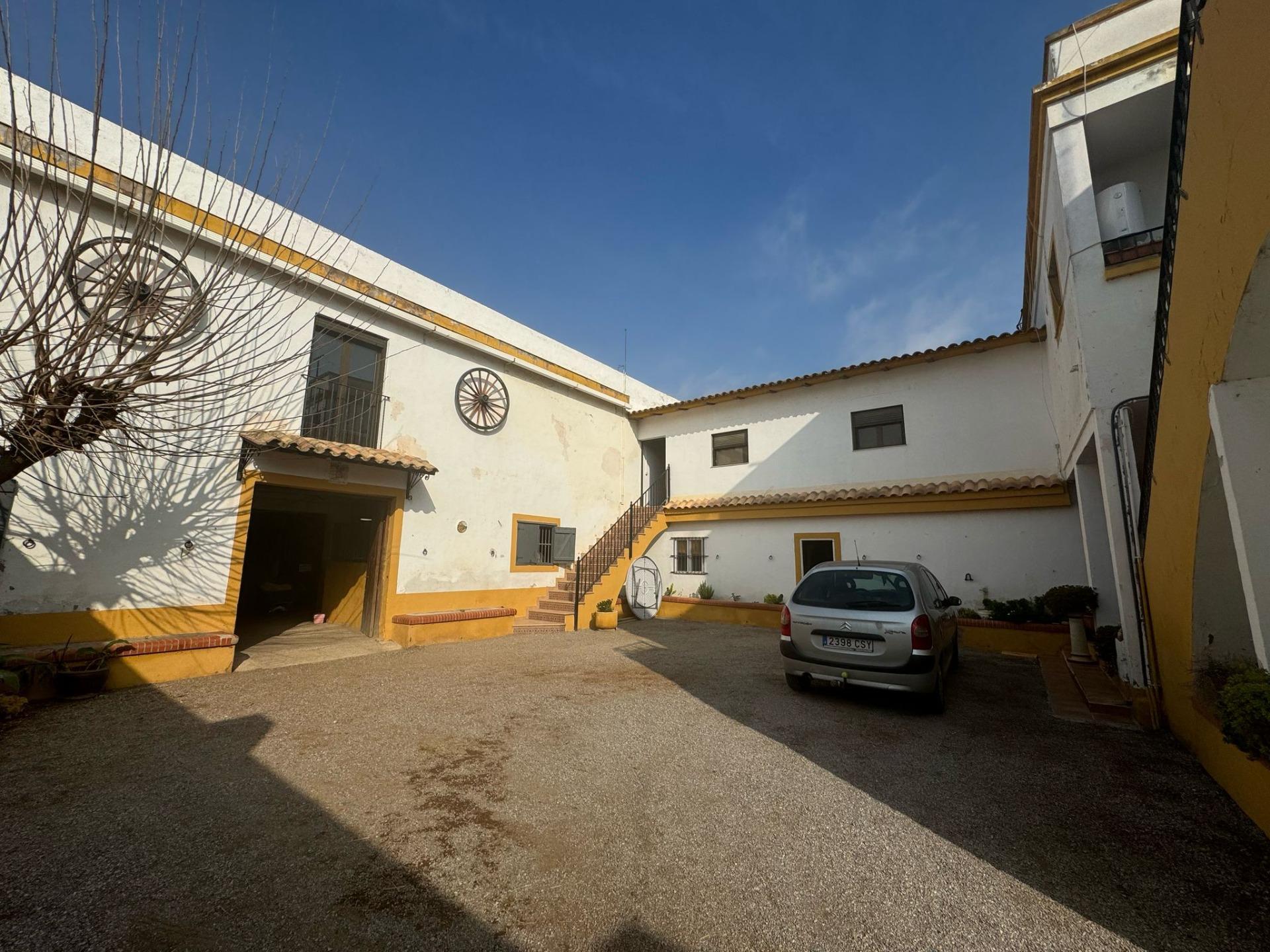 Exclusiva Propiedad en Venta en Ribarroja del Turia