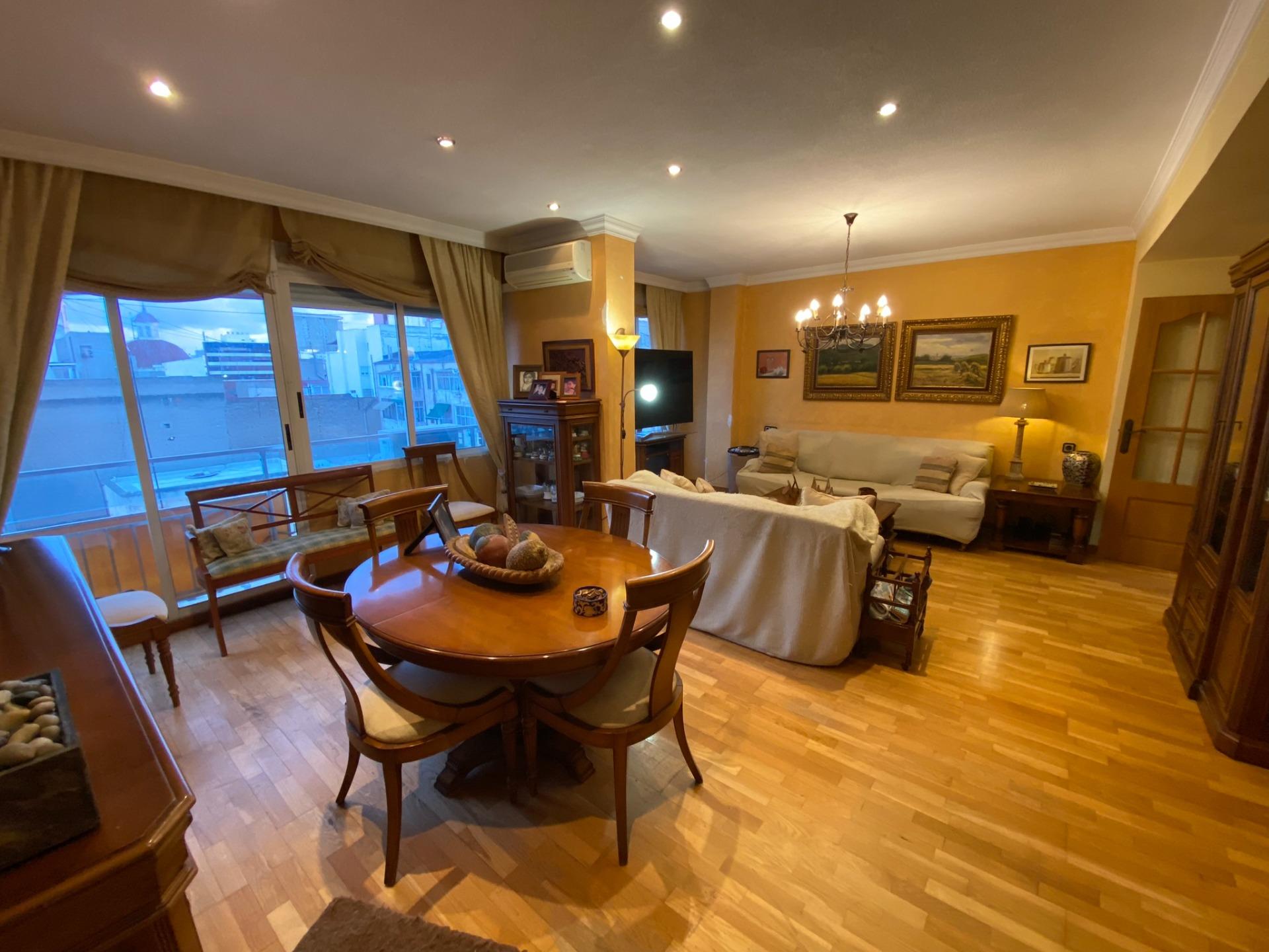 Piso en Alicante – Zona Rambla