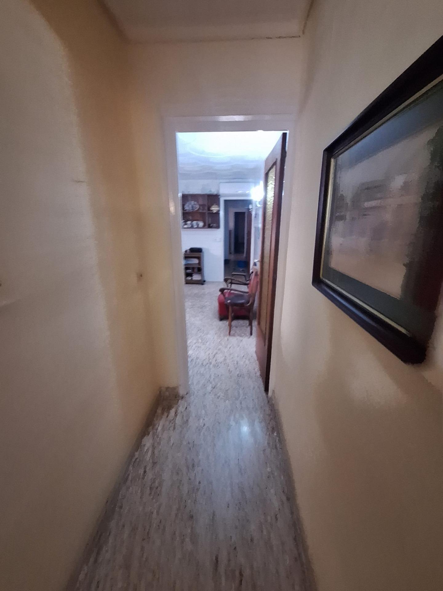 1-30-20 Se vende edificio entero en pleno centro de Torrevieja