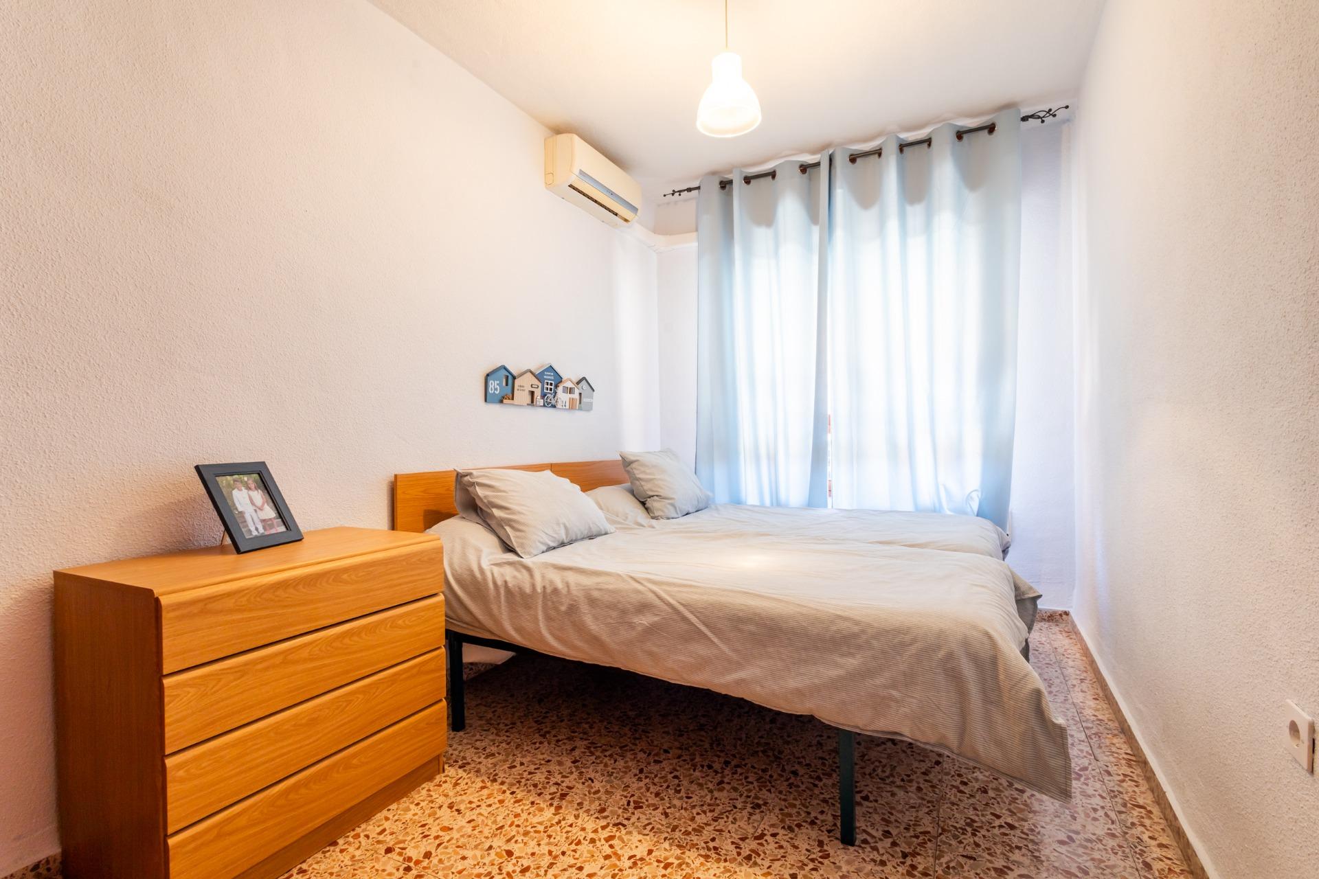 ESPACIOSO APARTAMENTO DE 3 HABITACIONES Y AMPLIA TERRAZA
