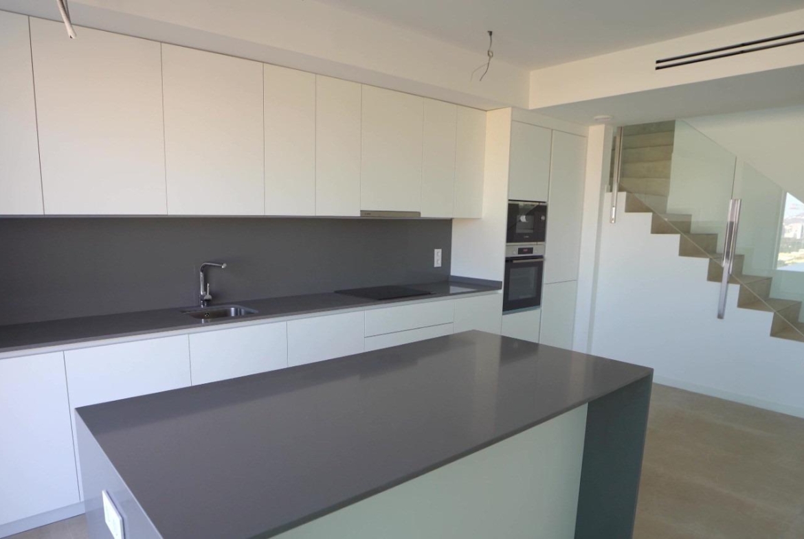 Luxury Duplex Penthouse in Finestrat with Stunning Sea Views🌴