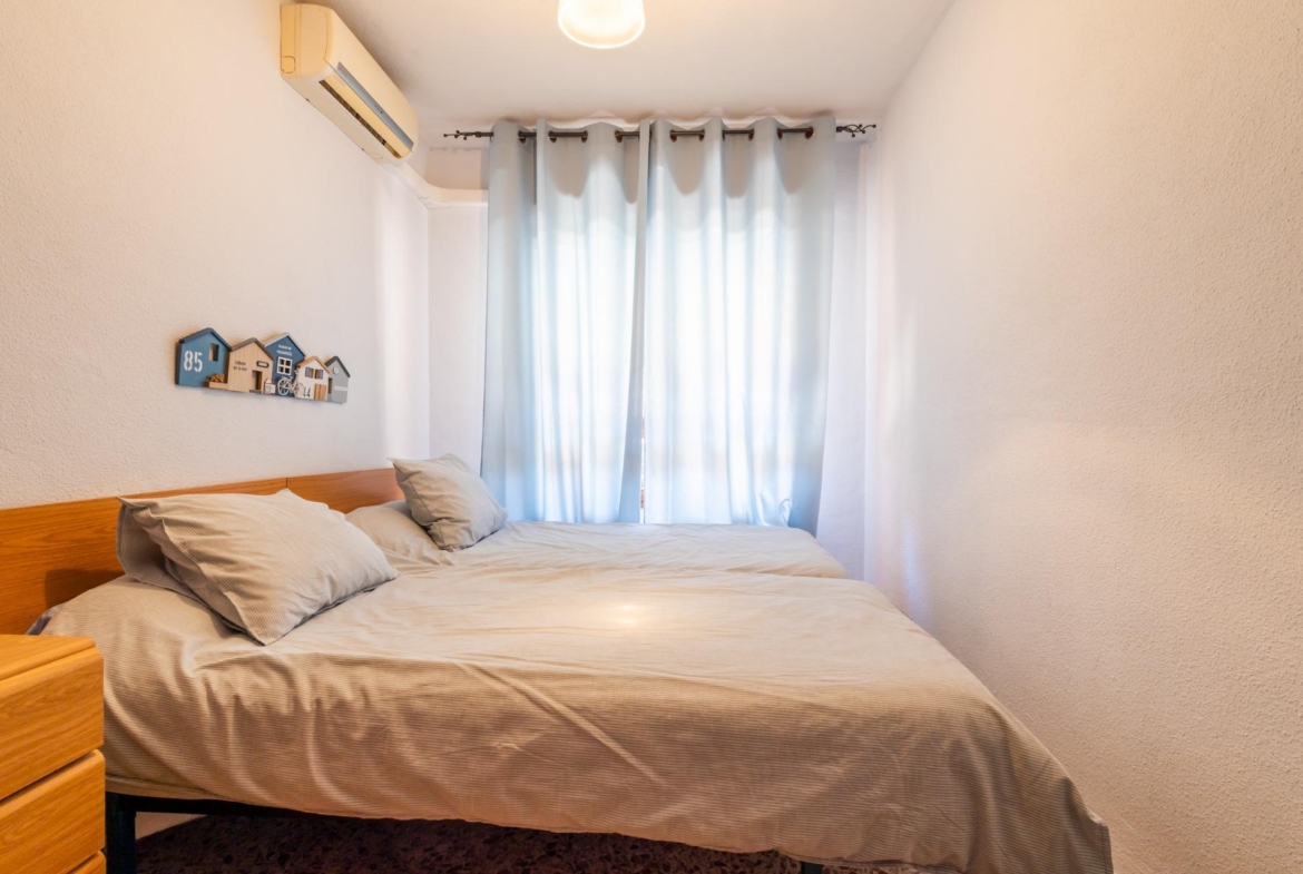 ESPACIOSO APARTAMENTO DE 3 HABITACIONES Y AMPLIA TERRAZA