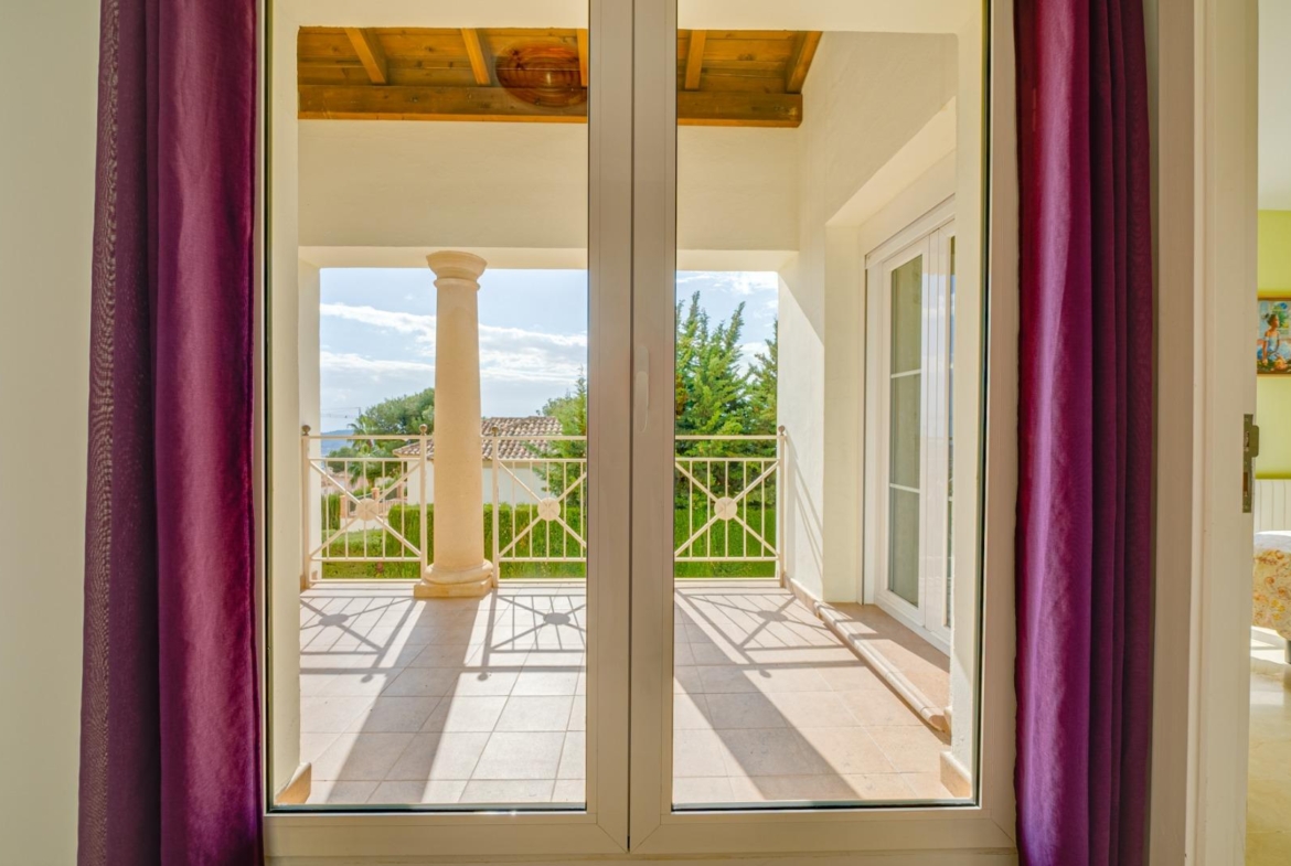 Preciosa Villa en Golf Bahia de Finestrat