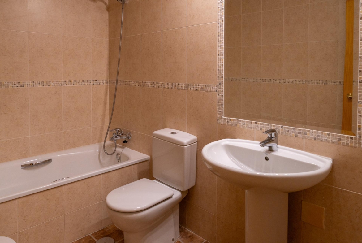 Charming Townhouse with Sea Views in Altea Mascarat