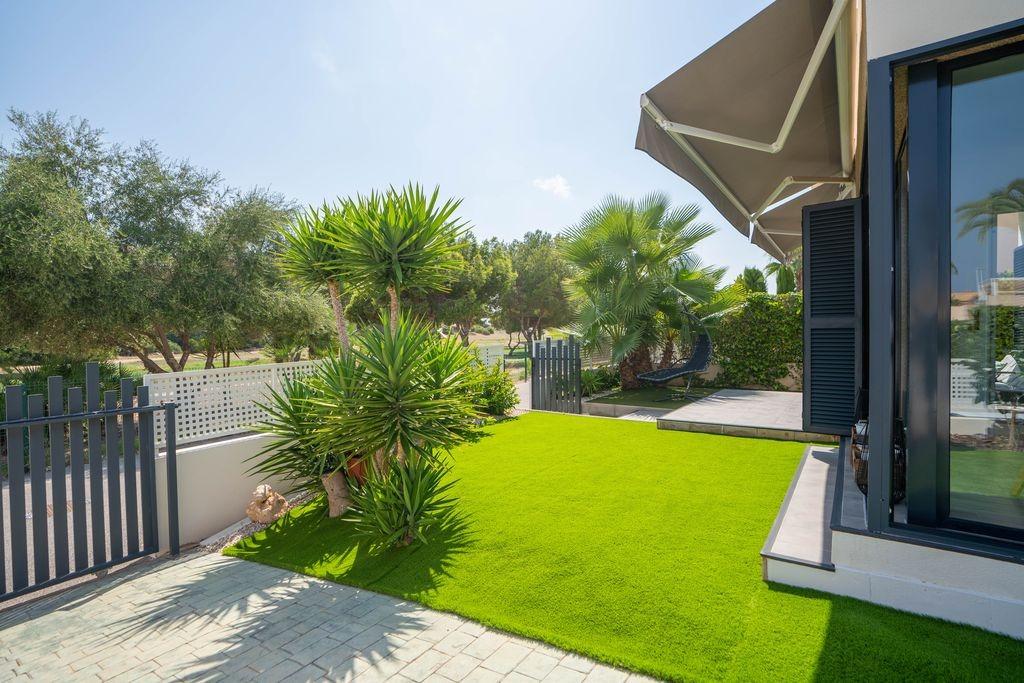 Villa Reformada en La Zenia, Orihuela Costa – Portonidad Única