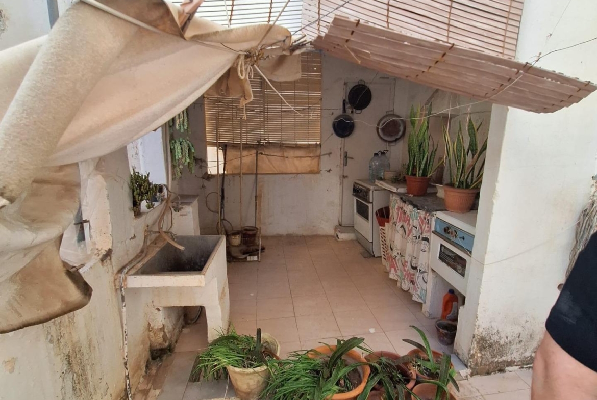 Se vende edificio entero en pleno centro de Torrevieja