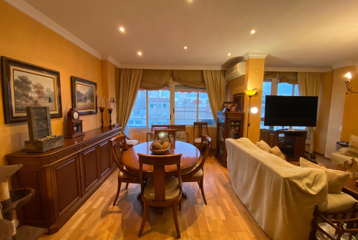 Piso en Alicante – Zona Rambla