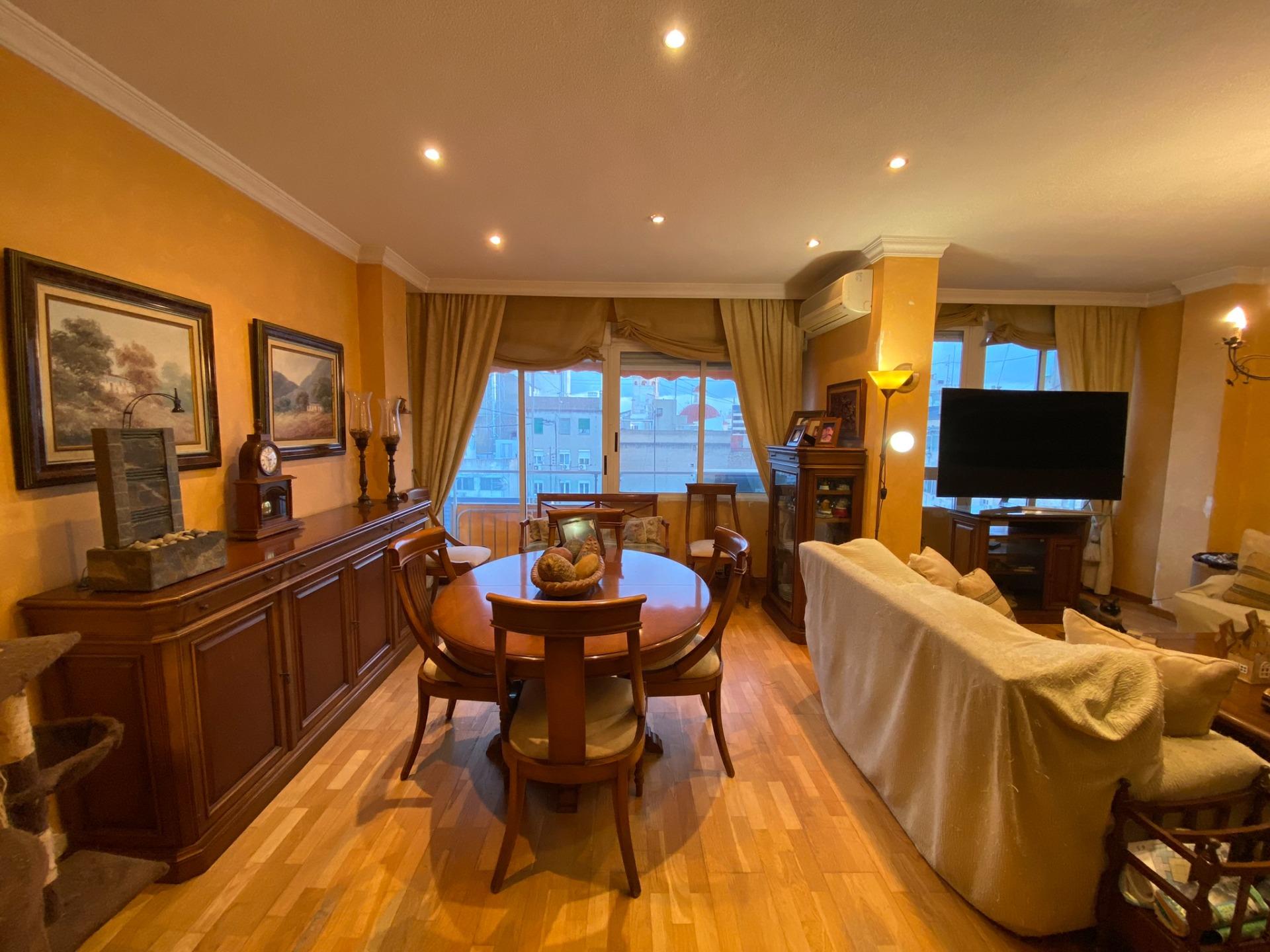 Piso en Alicante – Zona Rambla