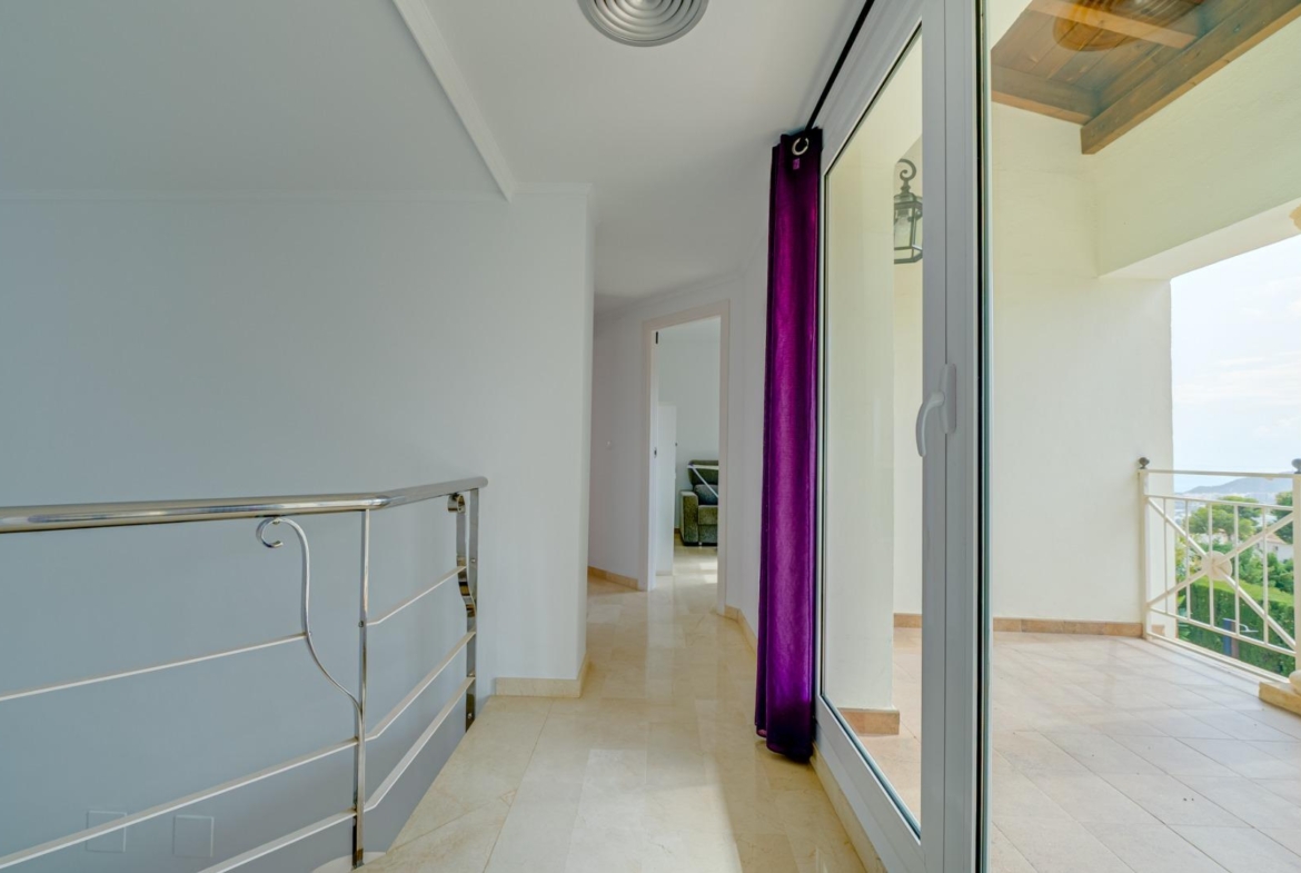 Preciosa Villa en Golf Bahia de Finestrat
