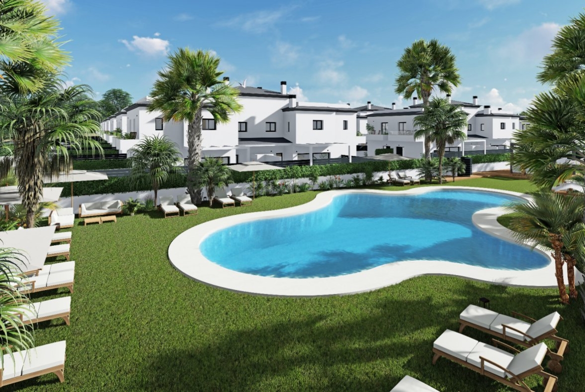 3 SLAAPKAMER BUNGALOWS IN EXCLUSIVE RESIDENTIËLE IN GRAN ALACANT!