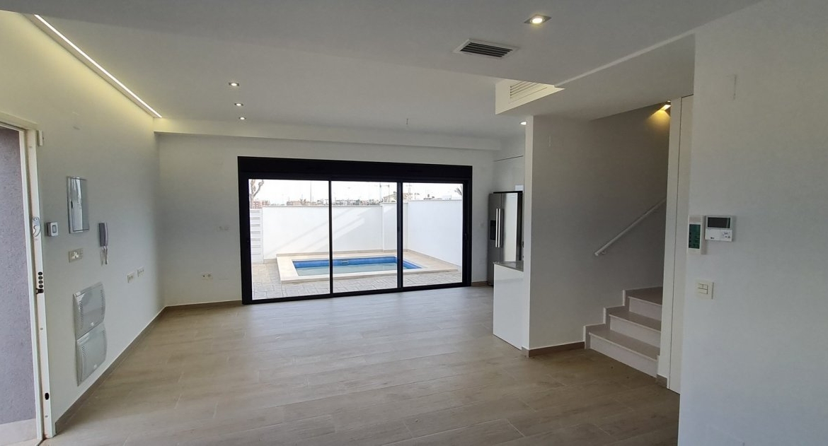 NEW BUILD VILLAS IN ORIHUELA COSTA