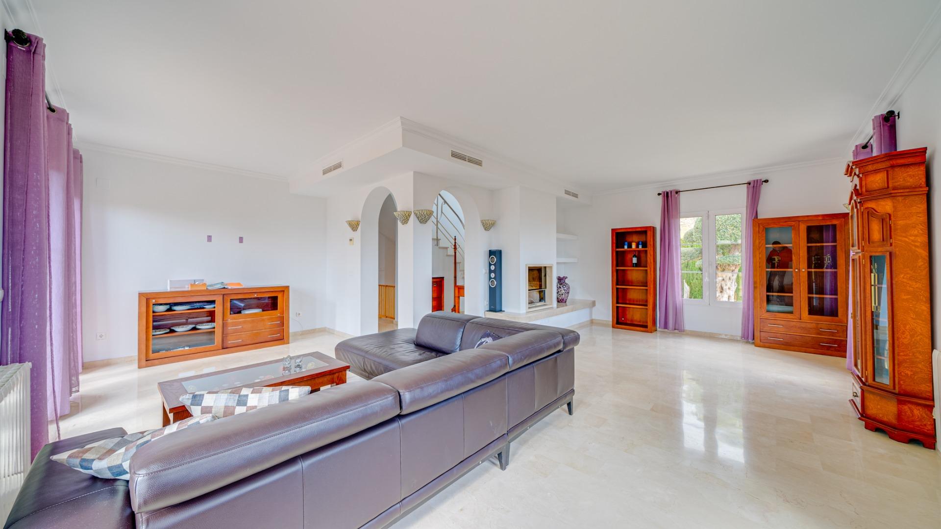 1-4-42 Preciosa Villa en Golf Bahia de Finestrat