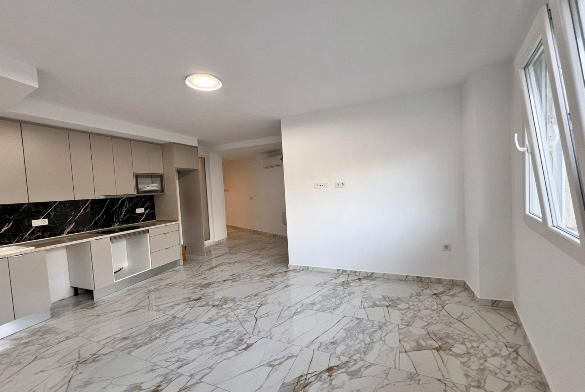 APARTAMENTO A 100 METROS DE PLAYA ,TORREVIEJA