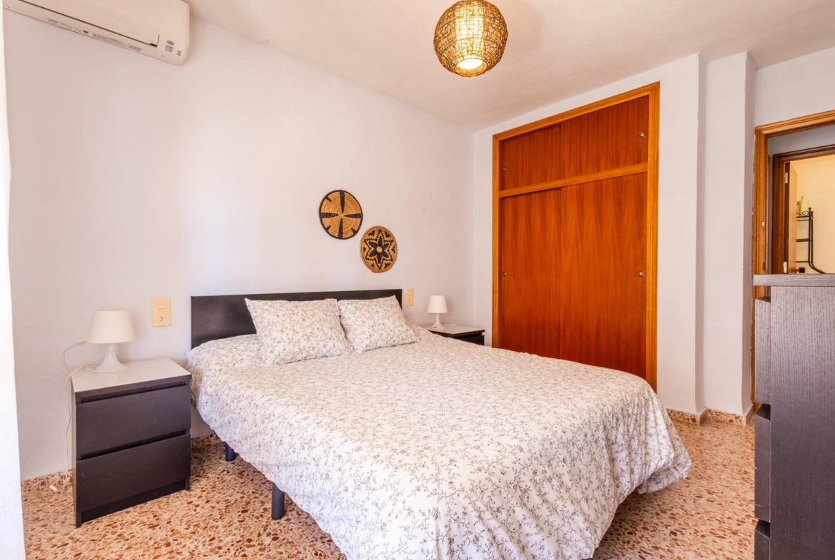 ESPACIOSO APARTAMENTO DE 3 HABITACIONES Y AMPLIA TERRAZA