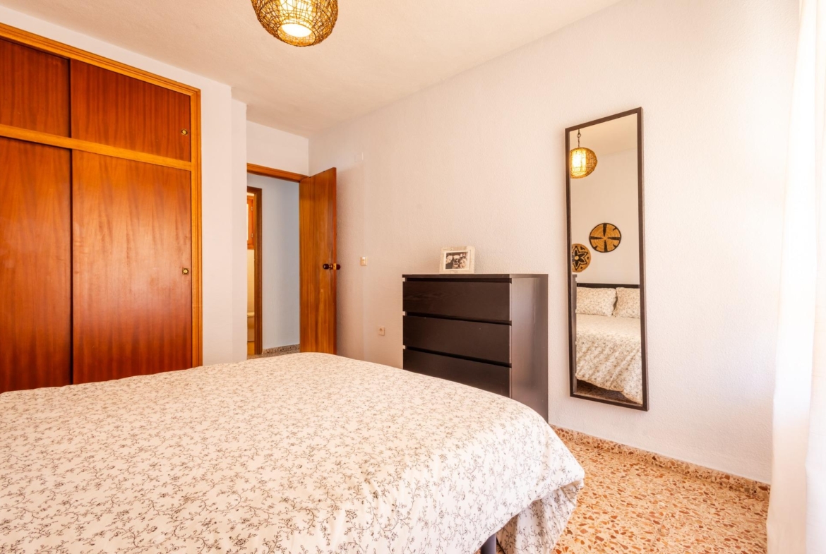 ESPACIOSO APARTAMENTO DE 3 HABITACIONES Y AMPLIA TERRAZA