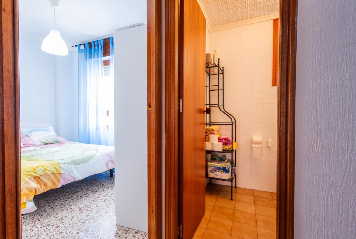 ESPACIOSO APARTAMENTO DE 3 HABITACIONES Y AMPLIA TERRAZA