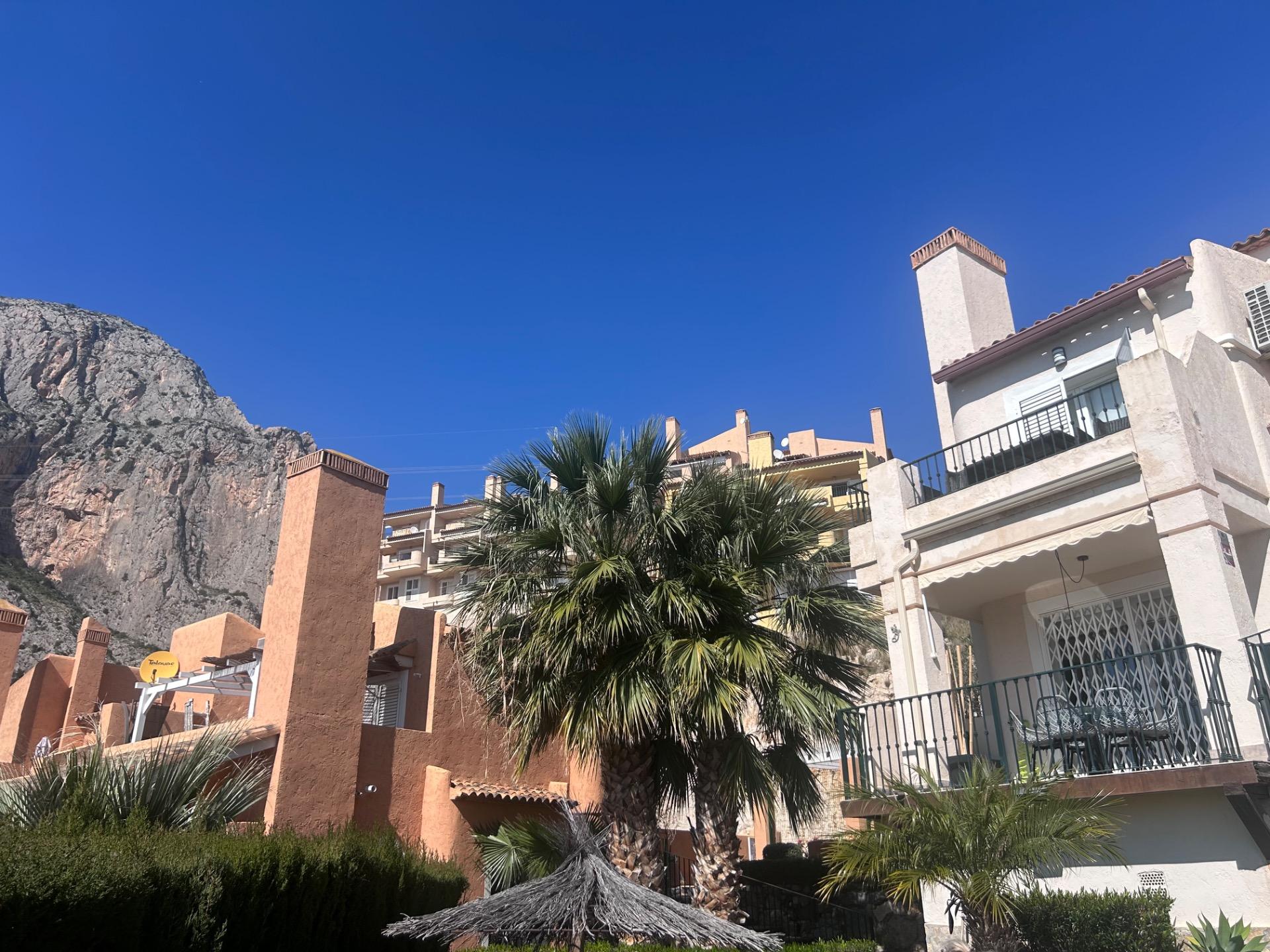Charming Townhouse with Sea Views in Altea Mascarat