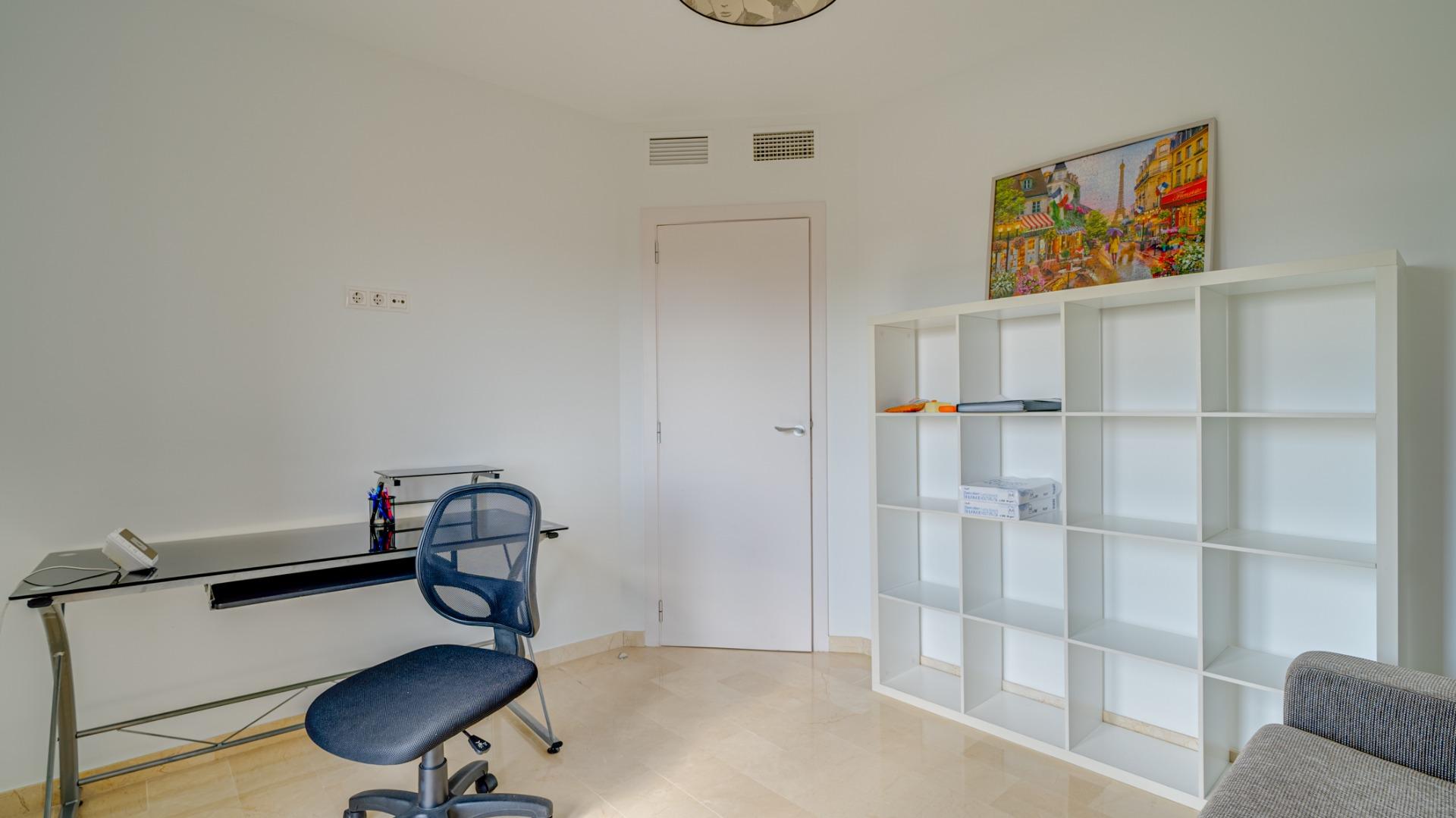 1-46-3 Preciosa Villa en Golf Bahia de Finestrat
