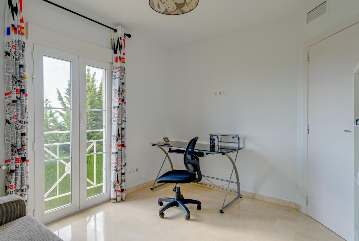Preciosa Villa en Golf Bahia de Finestrat