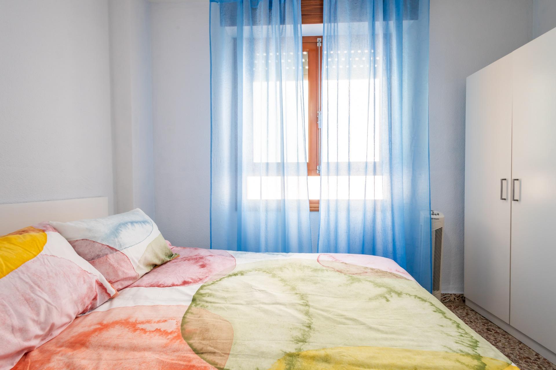 ESPACIOSO APARTAMENTO DE 3 HABITACIONES Y AMPLIA TERRAZA
