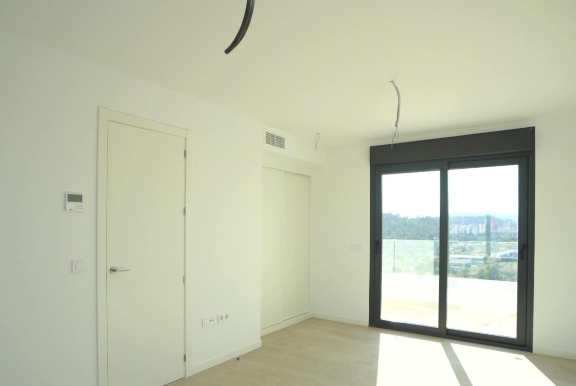 Luxury Duplex Penthouse in Finestrat with Stunning Sea Views🌴