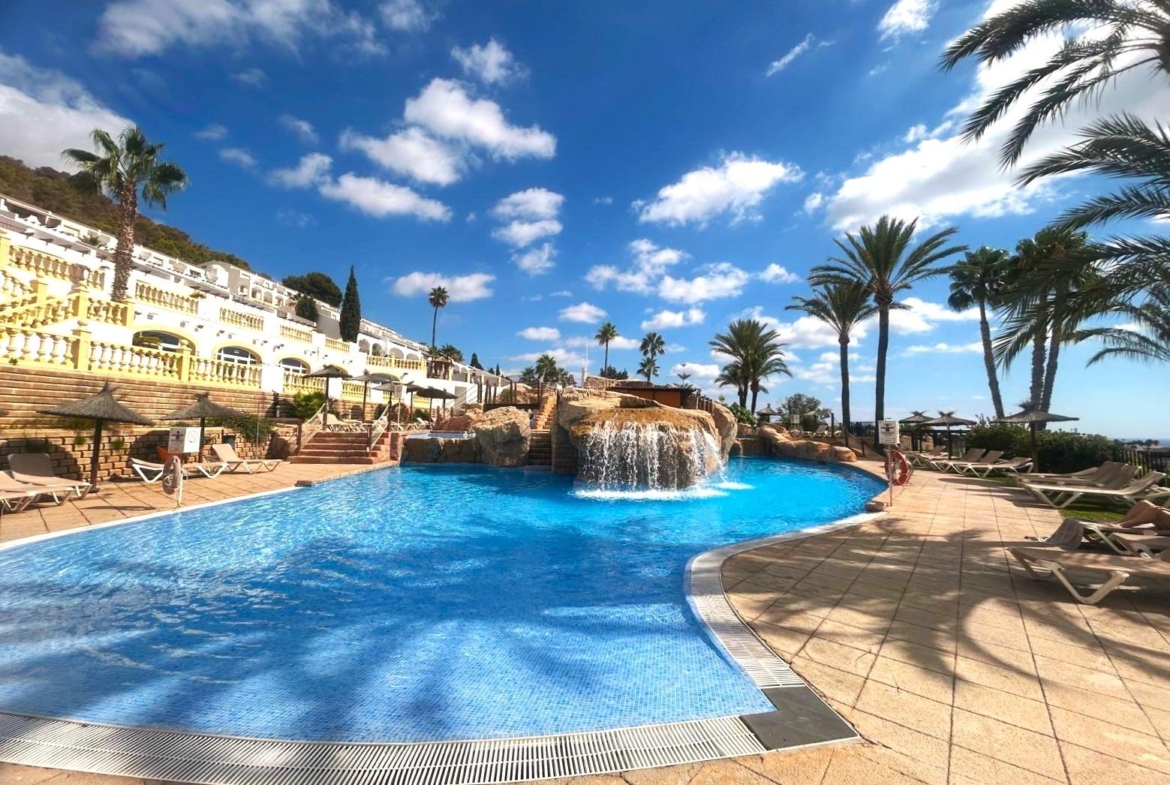 Bungalow with Sea Views in Calpe