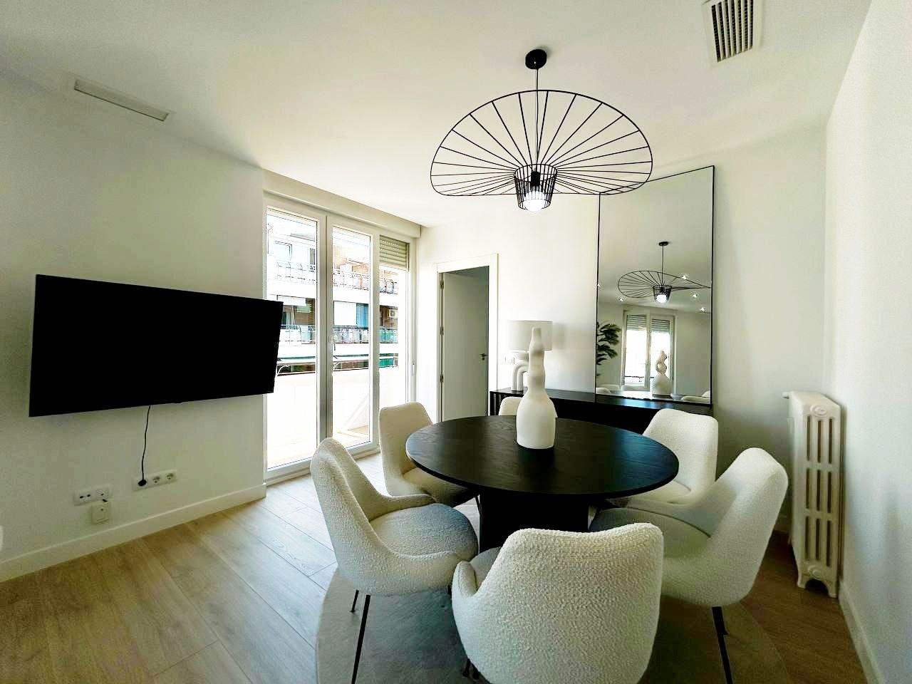 EXCLUSIVE LUXURY APARTMENT BRAND NEW IN GOYA, SALAMANCA NEIGHBORHOOD
