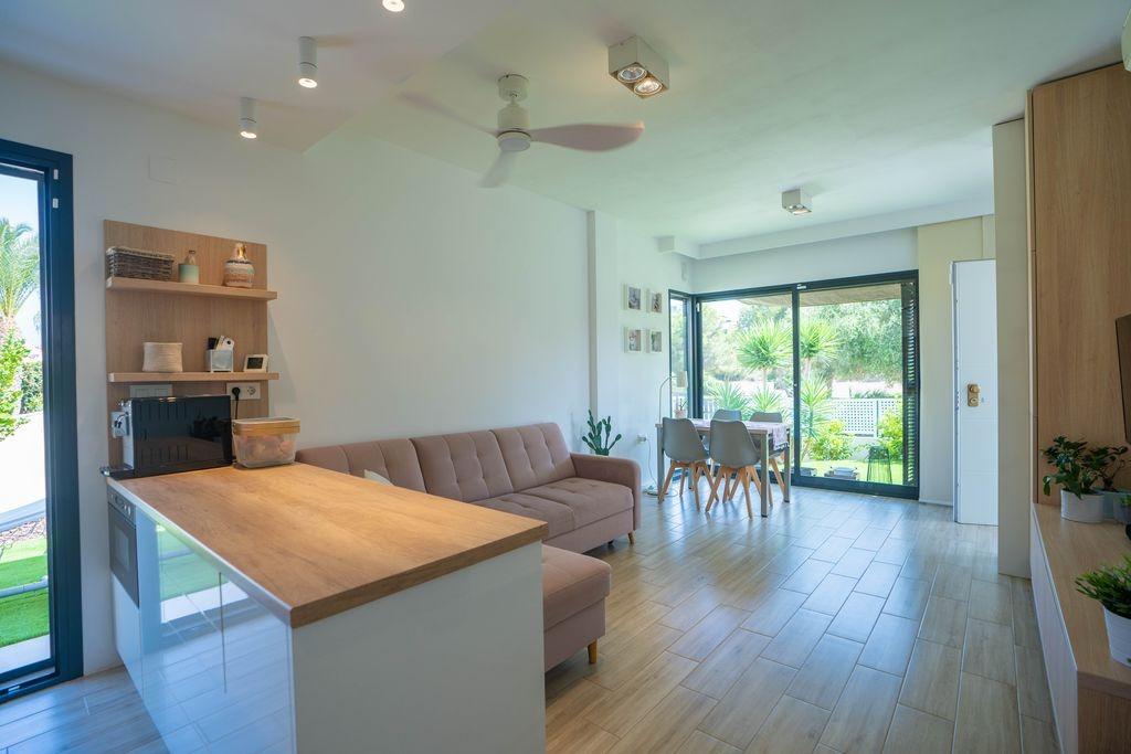 Villa Reformada en La Zenia, Orihuela Costa – Portonidad Única