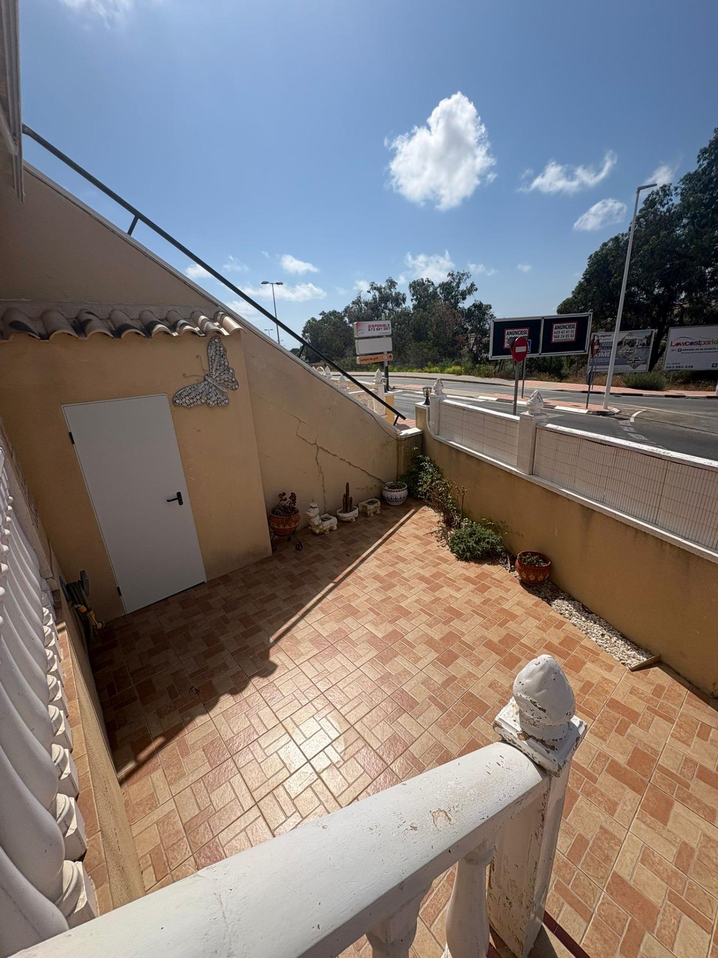 1-5-124 Charming Bungalow in Villamartin Golf Course, San Miguel de Salinas