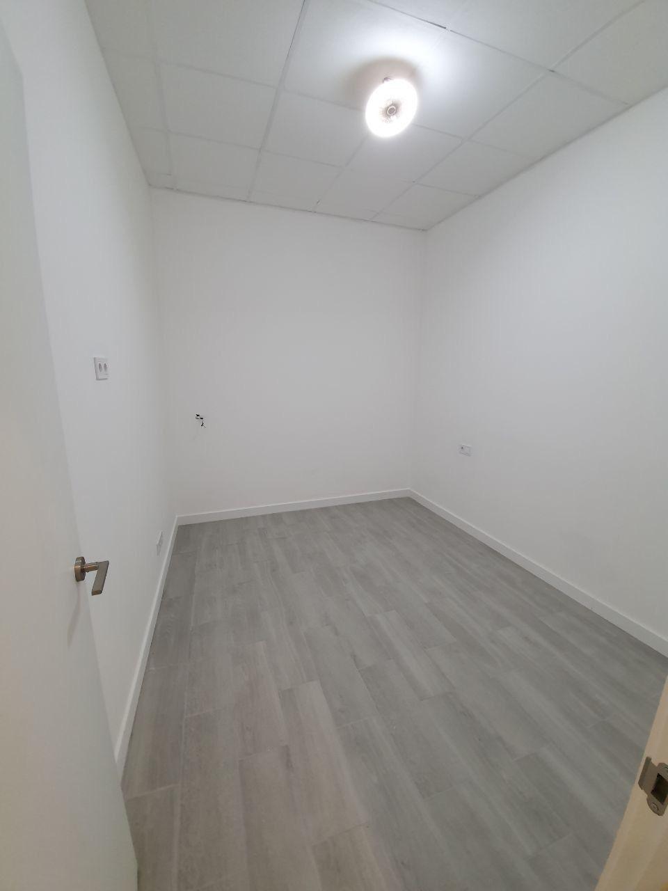 1-5-49 Office for sale in Alicante