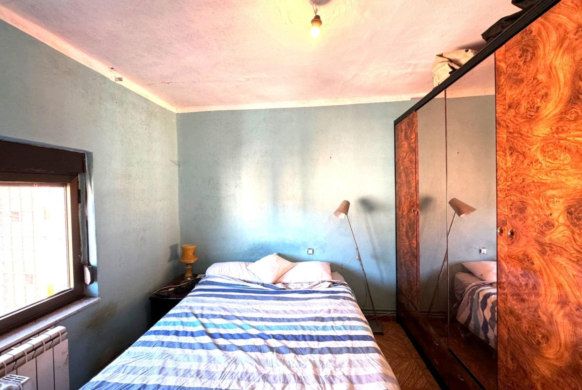 Helder Penthouse in Corigos met panoramisch uitzicht op de bergen