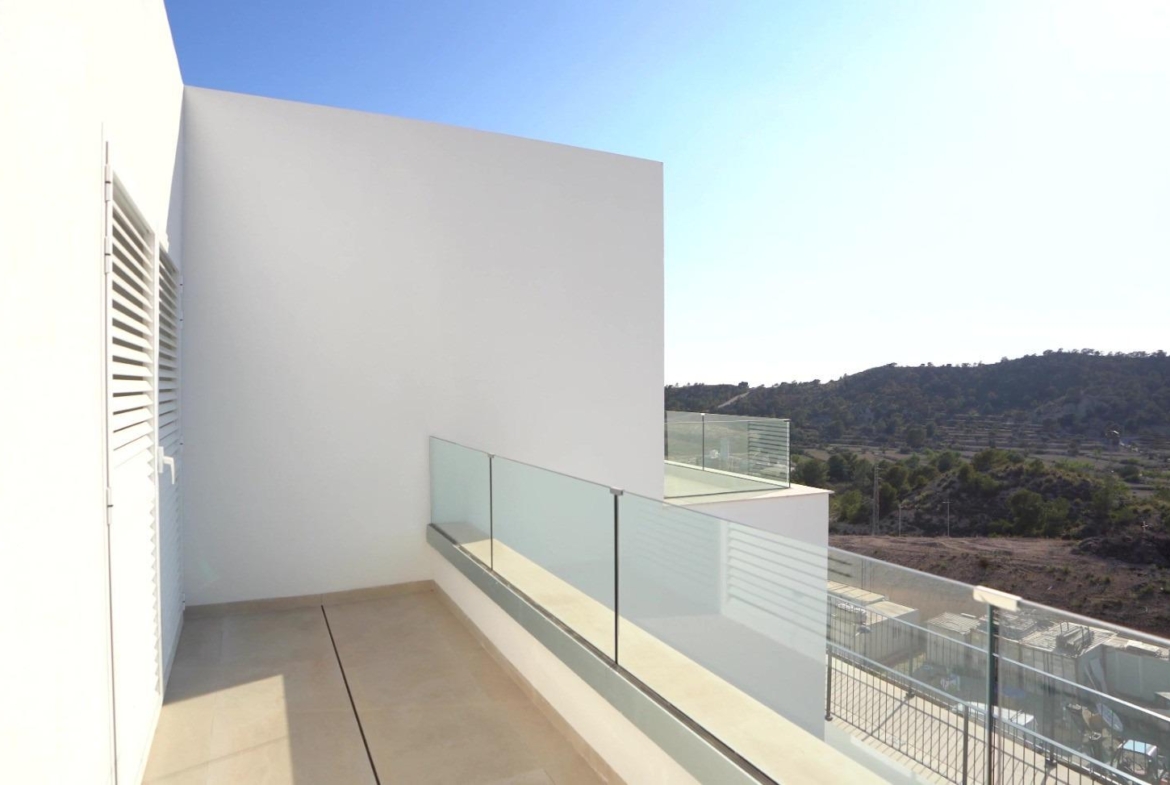 Luxury Duplex Penthouse in Finestrat with Stunning Sea Views🌴