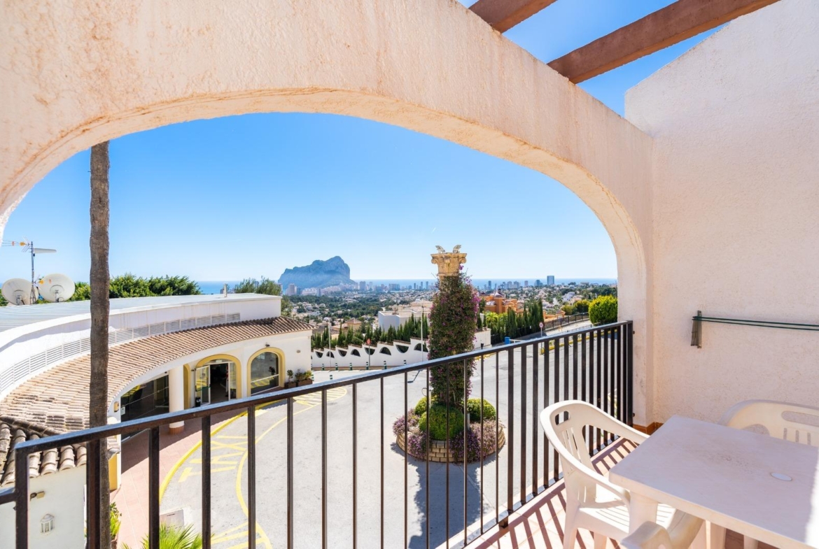 Bungalow with Sea Views in Calpe