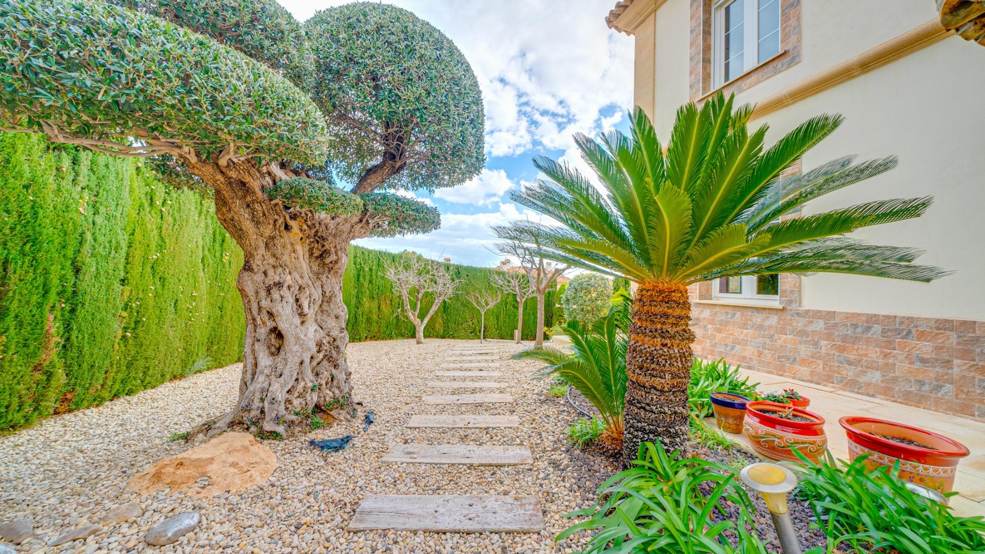 1-53-1 Preciosa Villa en Golf Bahia de Finestrat
