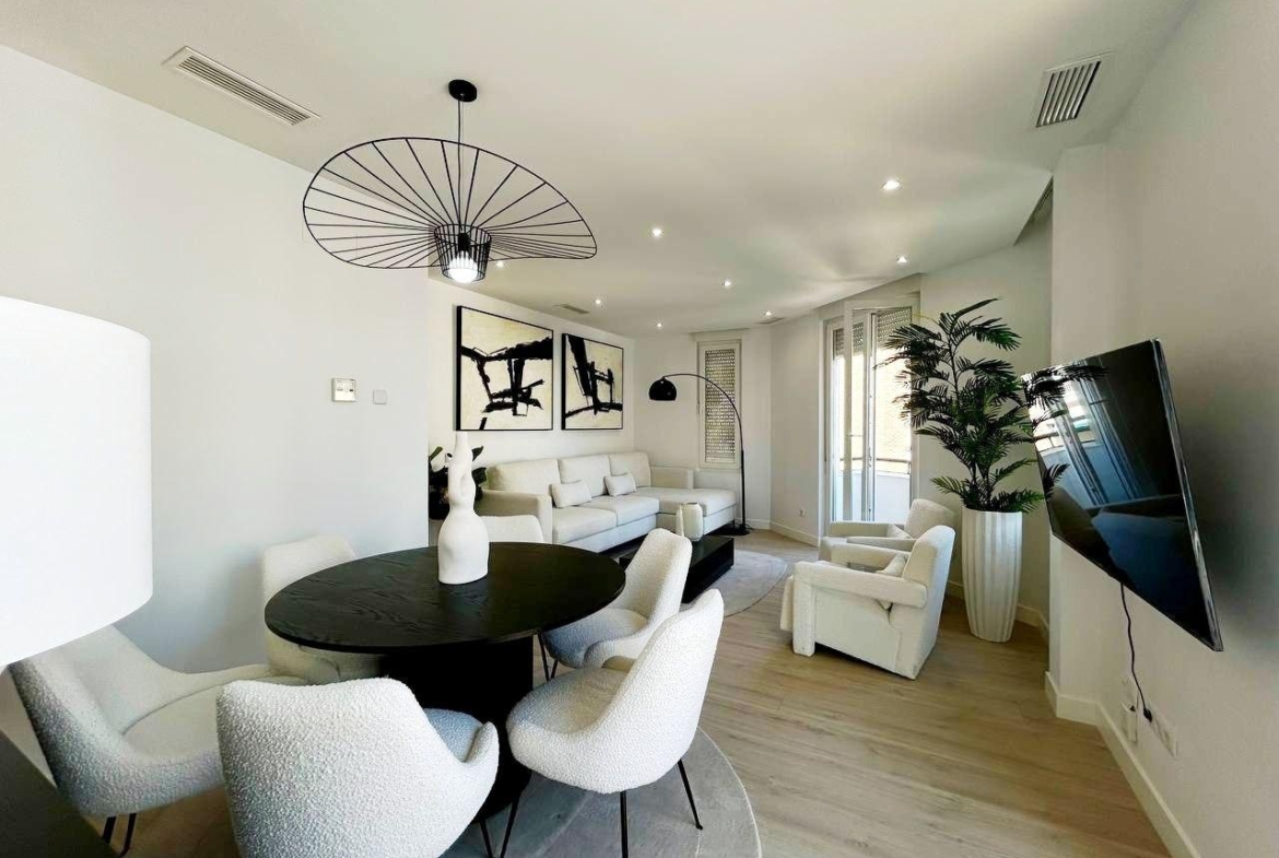 EXCLUSIVE LUXURY APARTMENT BRAND NEW IN GOYA, SALAMANCA NEIGHBORHOOD