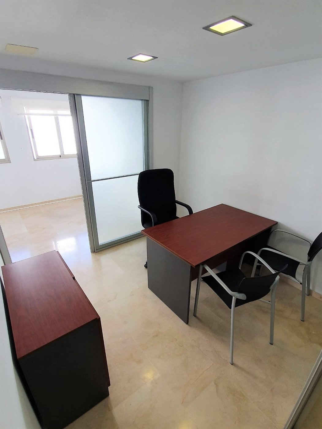 1-6-21 OFICINA EN EL CENTRO DE ALICANTE – ENSANCHE/DIPUTACIÓN – CON GARAJE