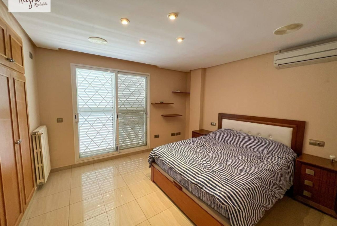 LUXURY VILLA IN VALENCIA