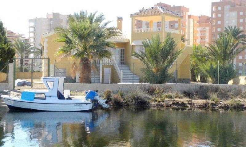 Villa in La Manga del Mar Menor