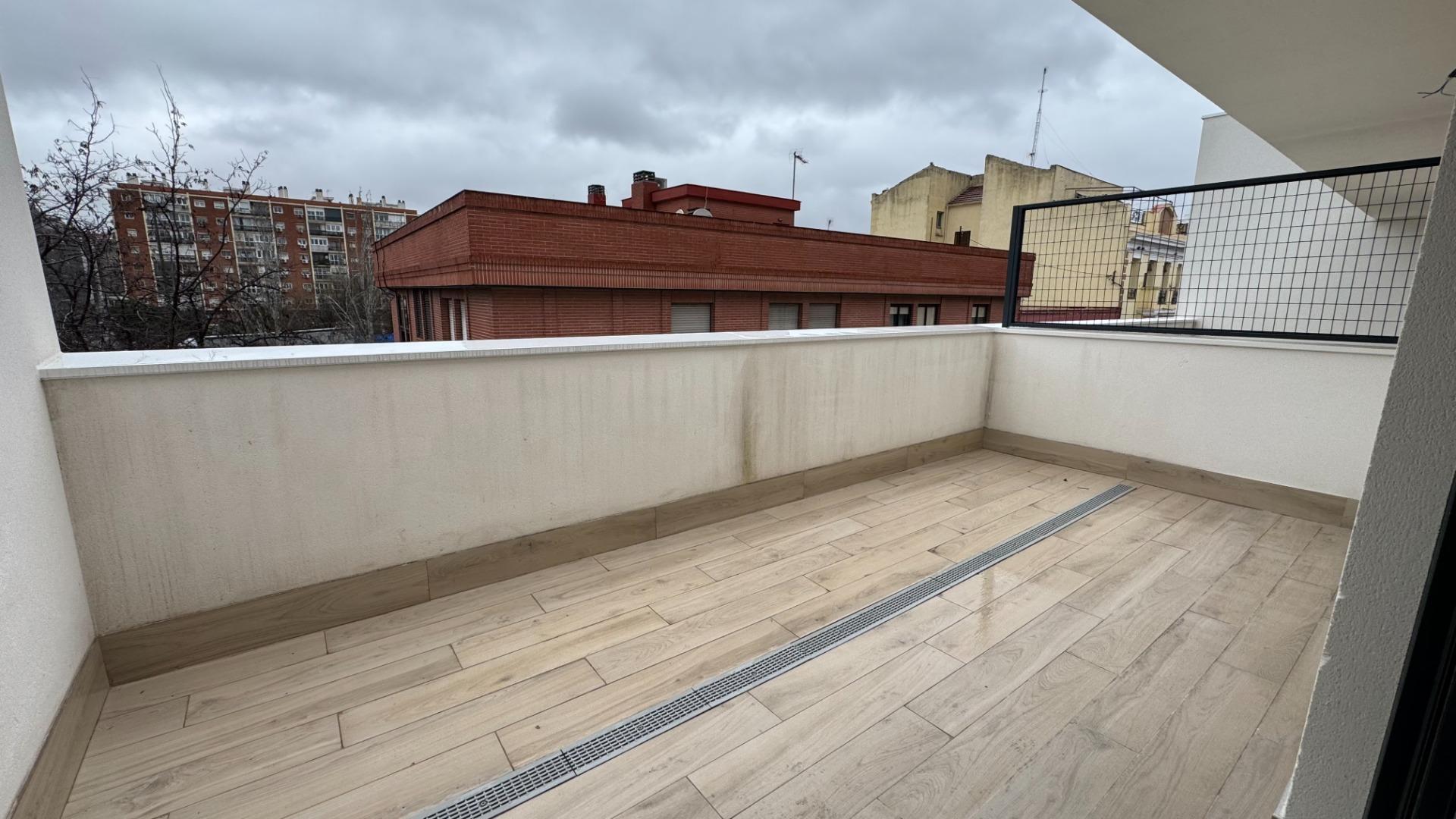 ÁTICO EN VENTA EN UN NUEVO COMPLEJO RESIDENCIAL EN MADRID
