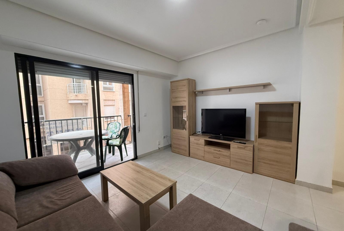 Apartamento de 3 dormitorios 2 baños en La Mata cerca de la playa