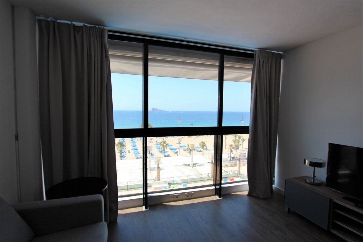 1-6 Apartment in first line of the Levante beach in Benidorm