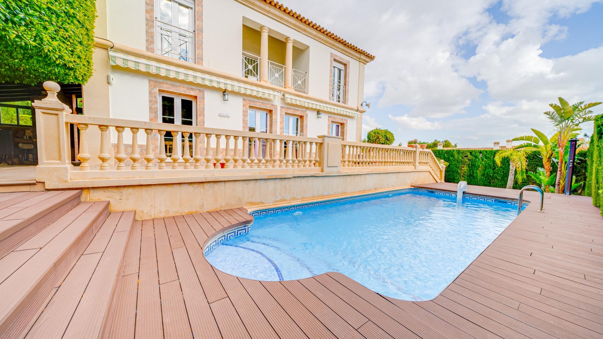 1-69-1 Preciosa Villa en Golf Bahia de Finestrat