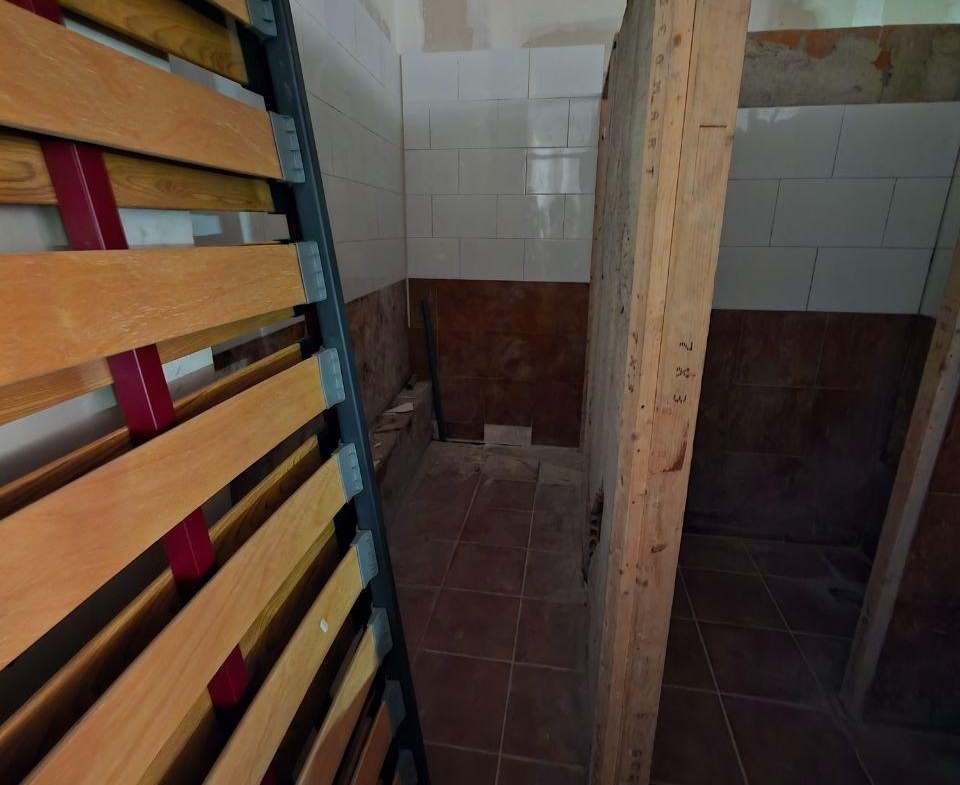 Oportunidad de Inversión: Local Comercial en Oviedo, Zona Fozaneldi-Tenderina