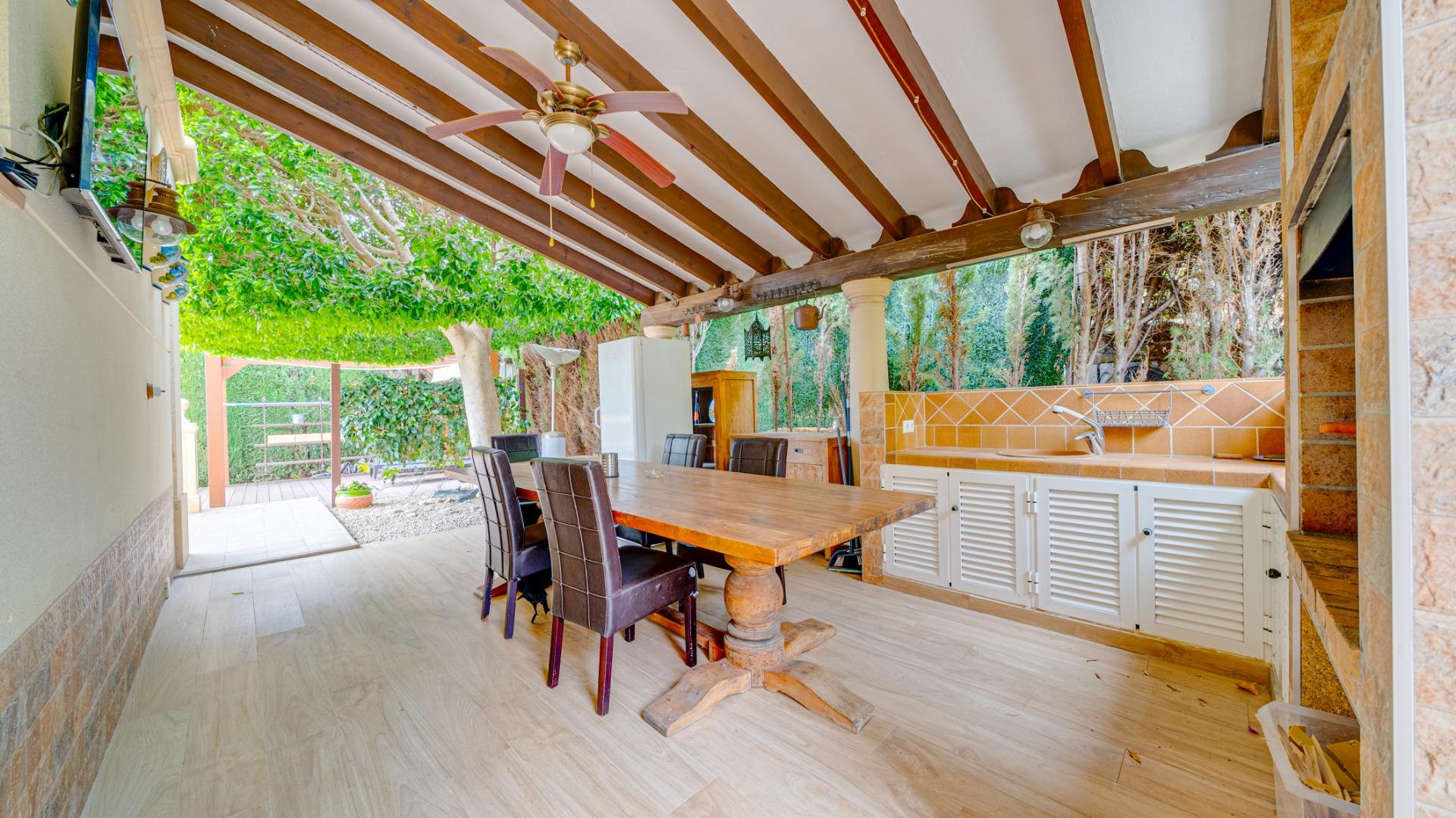 1-76-1 Preciosa Villa en Golf Bahia de Finestrat