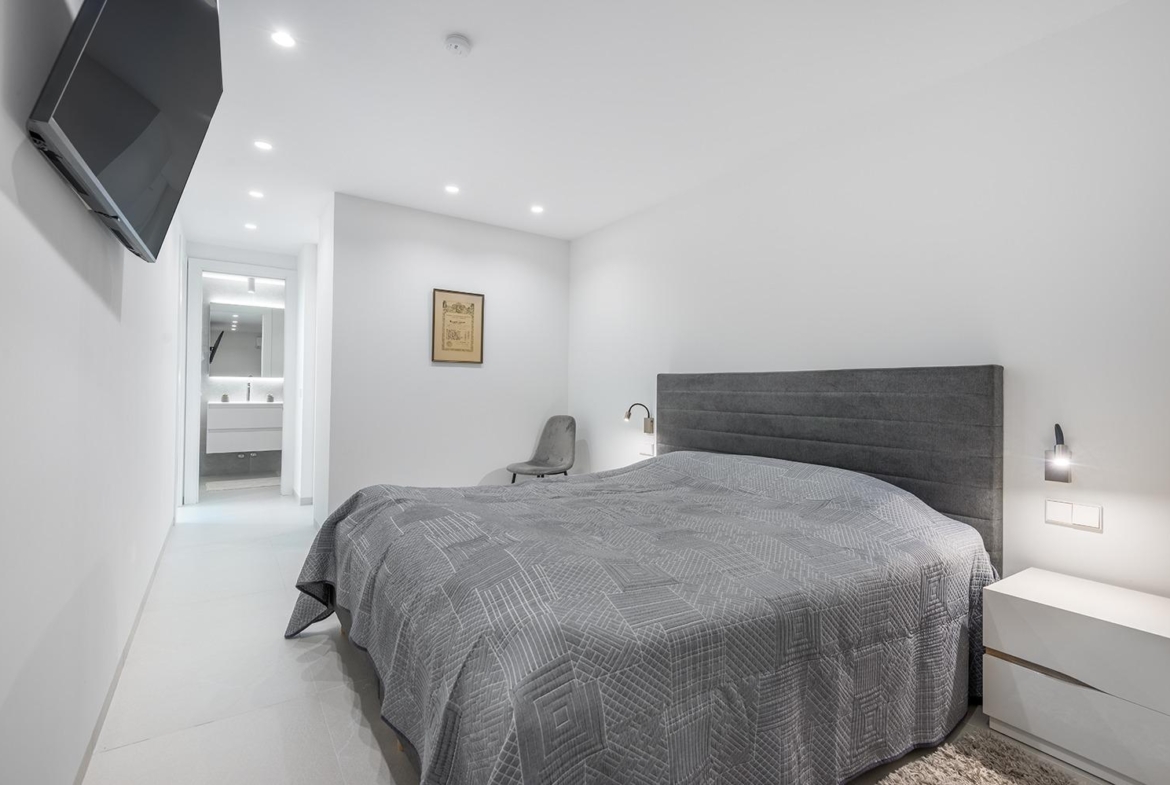 Dream villa in Las Colinas Golf with 1700 m2 plot